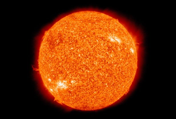 Close image of the Sun - Facts about the sun for kids