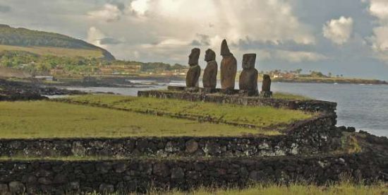 Ahu Tahai - easter island facts for kids